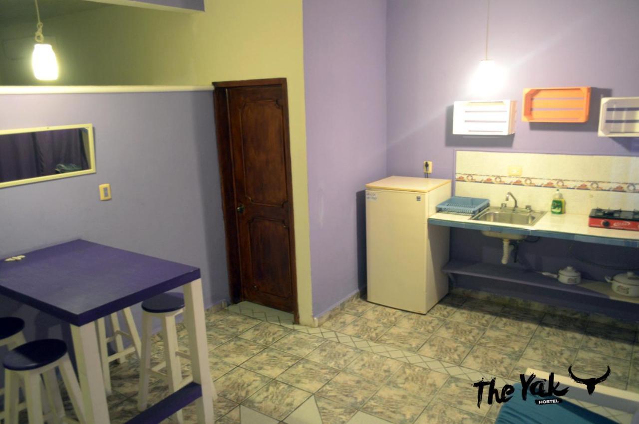 The Yak Hostel Playa del Carmen Kültér fotó