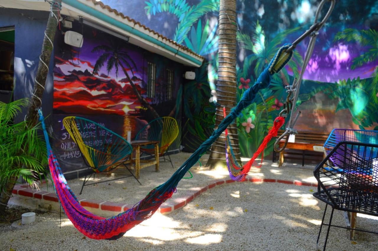 The Yak Hostel Playa del Carmen Kültér fotó